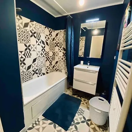 Apartment Le Mascaret Appartement A Royan Avec Piscine